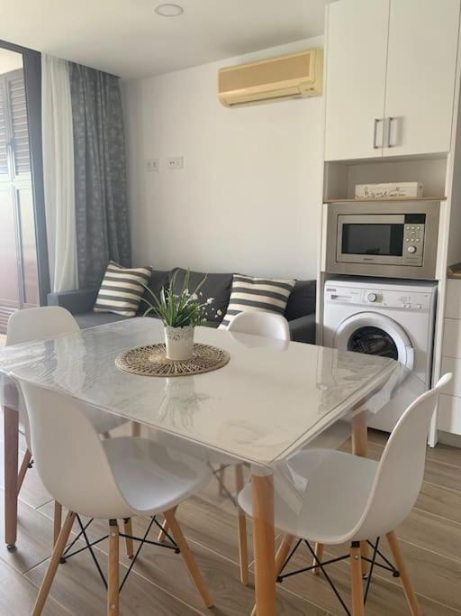 Playa Cerca, Wifi Gratis - Centrico Y Renovado * Guia de Isora (Tenerife)