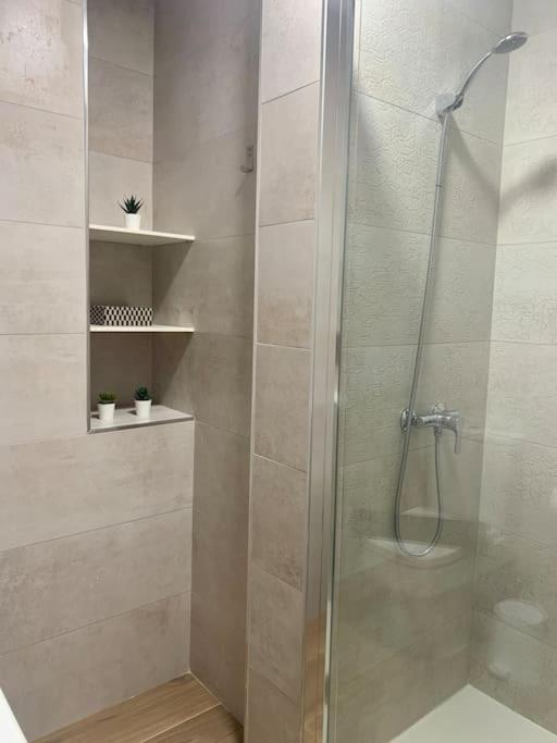 Apartment Playa Cerca, Wifi Gratis - Centrico Y Renovado