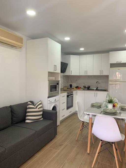 Playa Cerca, Wifi Gratis - Centrico Y Renovado Guia de Isora (Tenerife)
